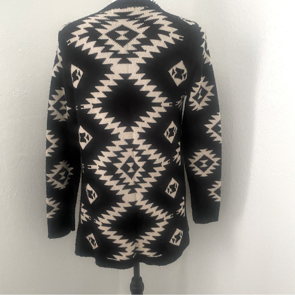 Lulumari Pencil Sweater Poncho Aztec Print Open Front Size S/M 100% Acrylic - Picture 6 of 10